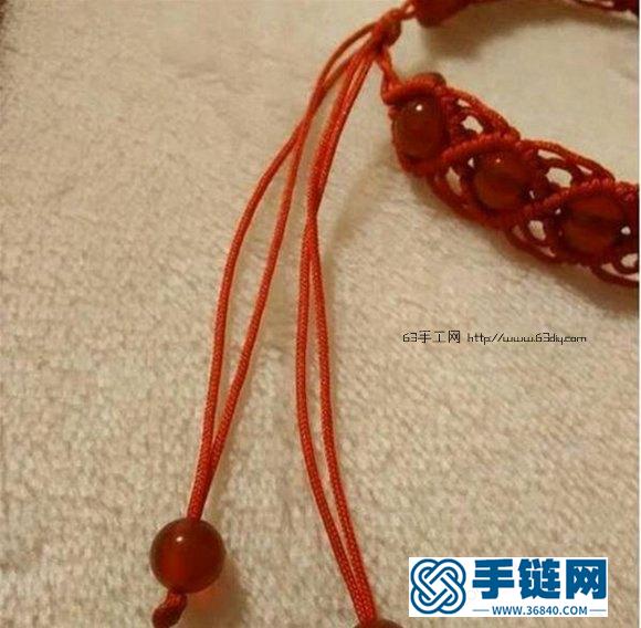 怎样编织红绳手链 爱心红绳手链的编织方法