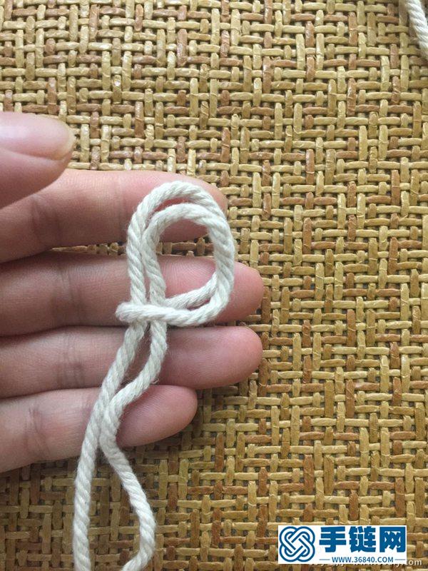 线头编织简易杯垫的教程
