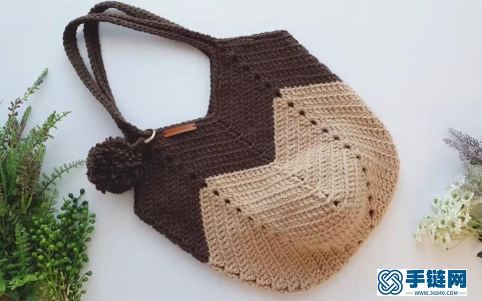 钩针编织双色拼接方形包，很适合秋冬季节搭配