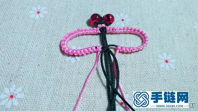 手工编织汽车钥匙链,蜻蜓挂件绳编法