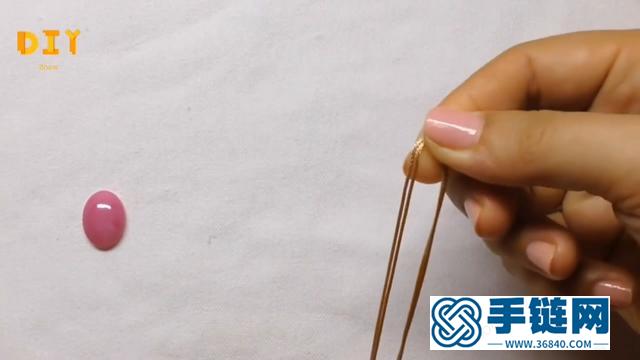 「DIY绳编系列」教你如何编制漂亮的宝石吊坠（步骤2