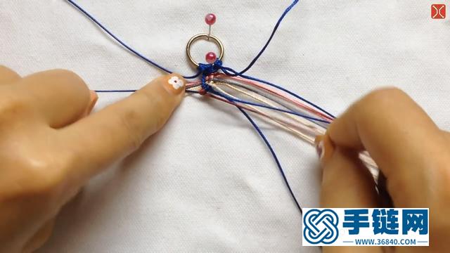 教你学会吊坠的手工编织方法，步骤详细又简单，非常受欢迎！