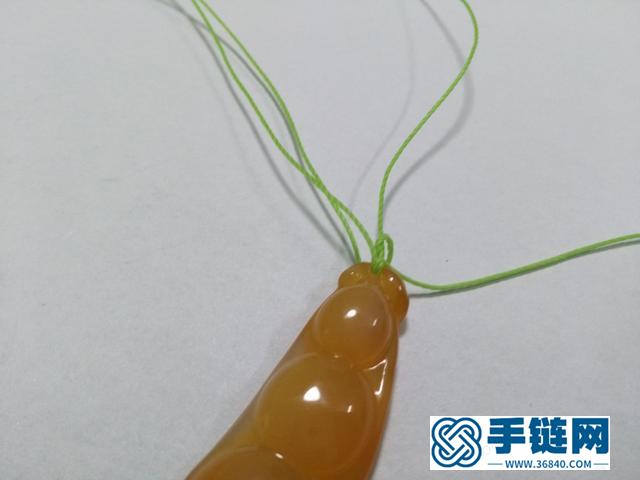 玛瑙玉髓藤豆吊坠编绳教程