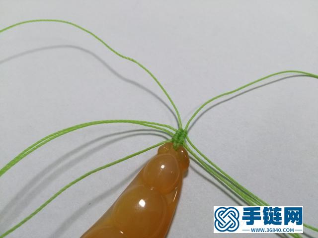 玛瑙玉髓藤豆吊坠编绳教程