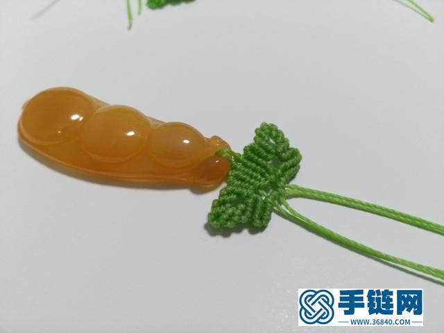 玛瑙玉髓藤豆吊坠编绳教程