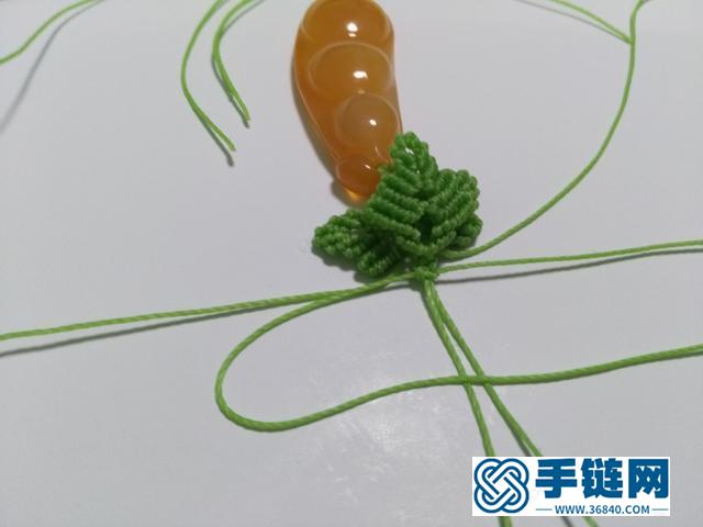 玛瑙玉髓藤豆吊坠编绳教程