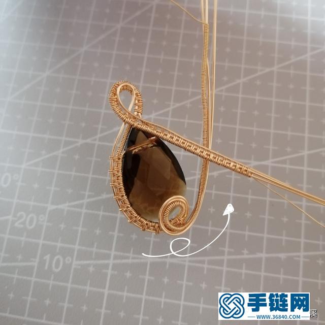 超详细的手工绕线吊坠制作步骤