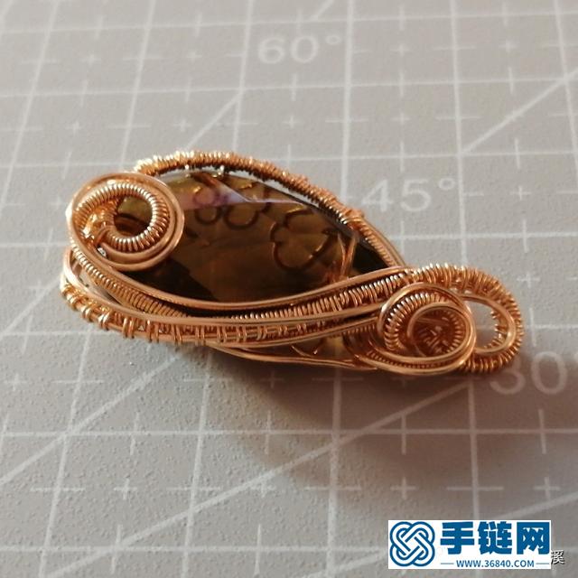 超详细的手工绕线吊坠制作步骤