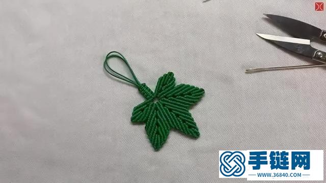 枫叶编绳步骤，可做中国结挂坠编绳项链