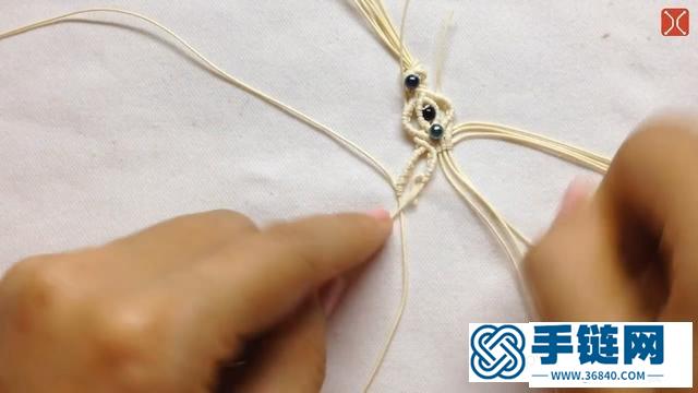 黑曜石编织手链编法图解，简单好看的编绳方法