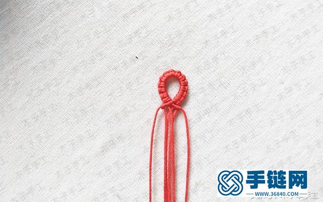 妹子教红绳手链编法过程，这么漂亮的手链，你也可以做成了
