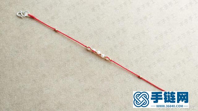 超细款珍珠红绳手链编织制作图解