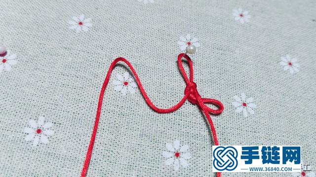 手工编绳，用1根绳就能编织出红绳手链，锁结的应用