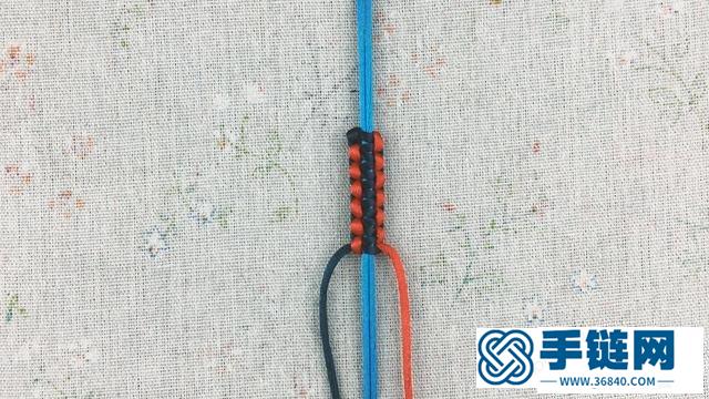 本命年红绳手链编法图解，简单平结手链编织教程