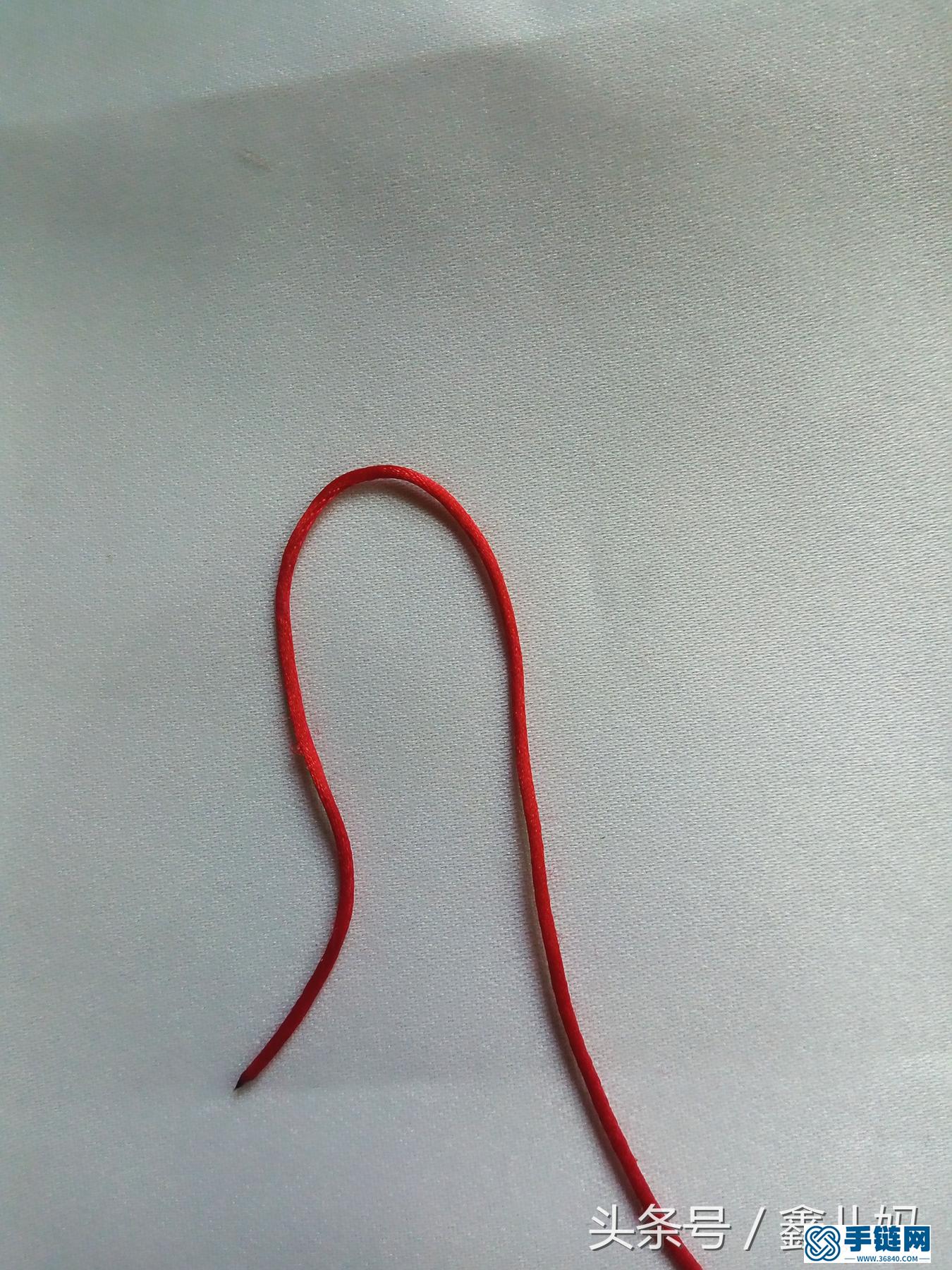 简单红绳手链编法，附菠萝扣教程步骤