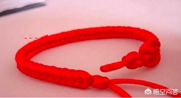怎么编红绳手链？