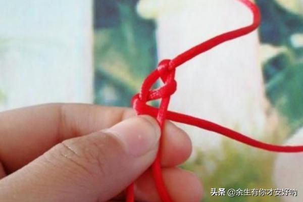 绳编手链的方法？