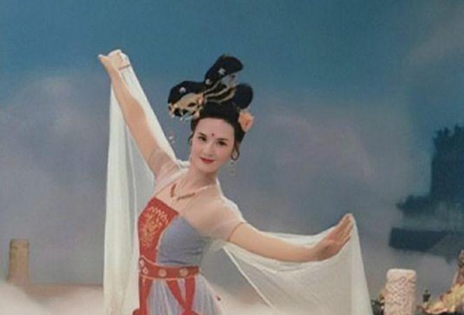邱沛宁，邱佩宁冯小刚,本文共（2287字）