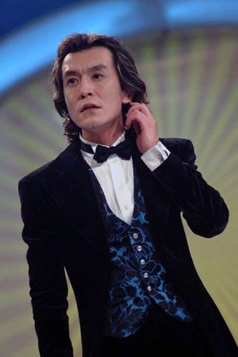 春晚黑色三分钟处罚，春晚是谁调包了倪萍四张白纸,本文共（9191字）