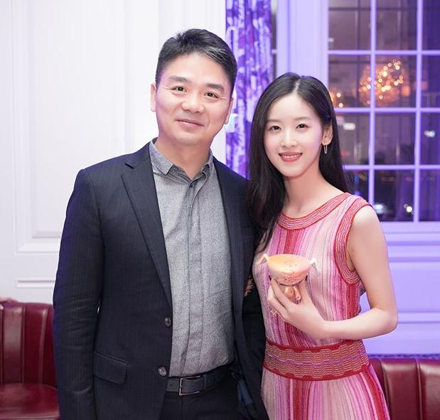 奶茶妹妹和刘强东，刘东强和章泽天的故事,本文共（3402字）