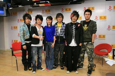 花儿乐队成员，花儿乐队静止mp3百度云,本文共（6795字）