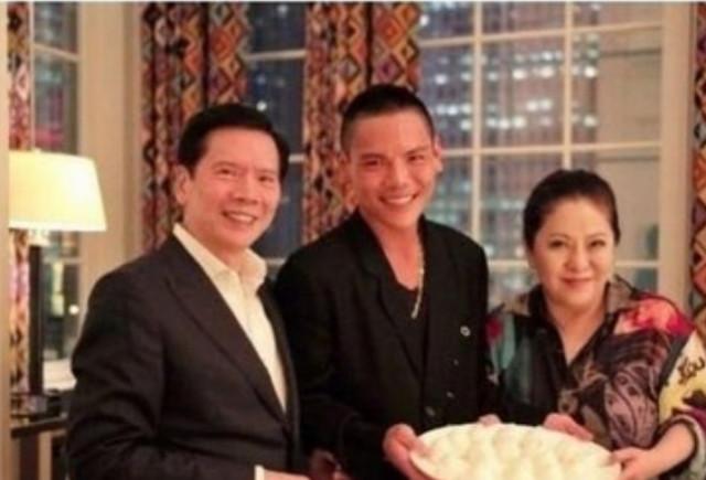 丁佩与向华强的女儿，向华强的第一任妻子丁佩,本文共（5760字）