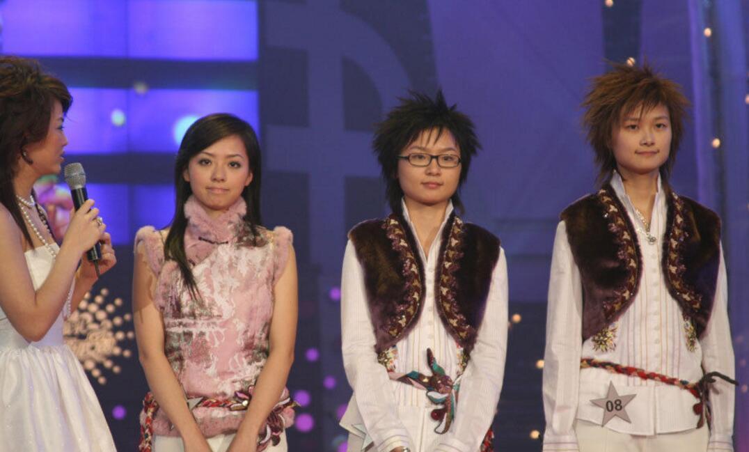 李宇春男朋友，王俊凯近况,本文共（2913字）