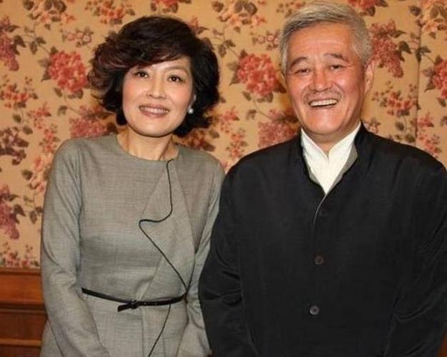 赵本山的老婆，许仙扮演者有哪些,本文共（2792字）
