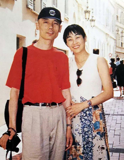 葛优老婆，李成儒资产,本文共（4697字）
