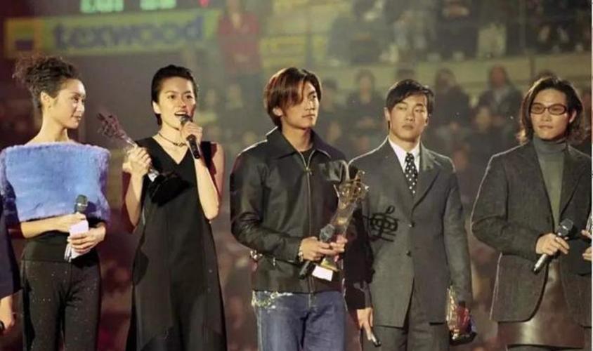 郑伊健梁咏琪，梁咏琪和郑伊健为什么分手,本文共（5913字）