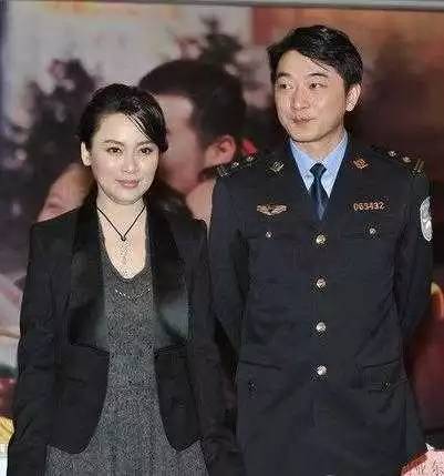 邵峰老婆，演员邵峰的妻子,本文共（3273字）