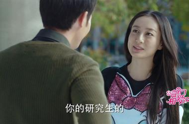 董维嘉图片，董维嘉黑白写真,本文共（2461字）