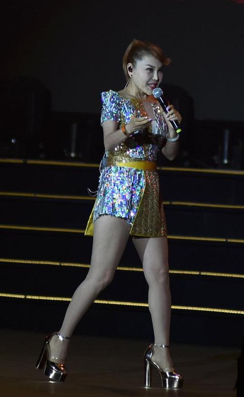 乌兰托娅图片，乌兰托娅最好听的15首歌曲,本文共（891字）