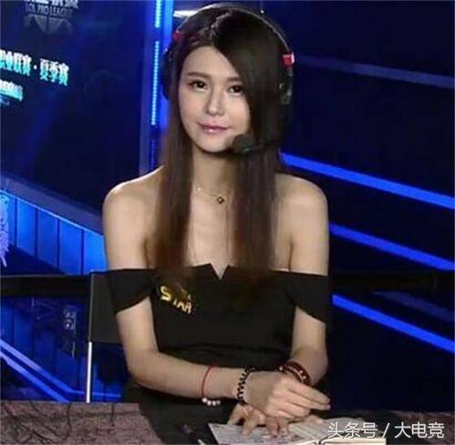 微笑苏小妍啪啪门，微笑女朋友小妍照片,本文共（991字）