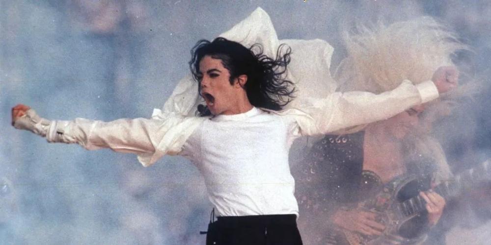迈克尔杰克逊之死，迈克尔杰克逊烧伤照片,本文共（3354字）