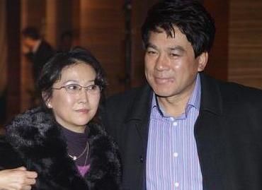 朱时茂的老婆，朱时茂妻子婚礼照片,本文共（3711字）