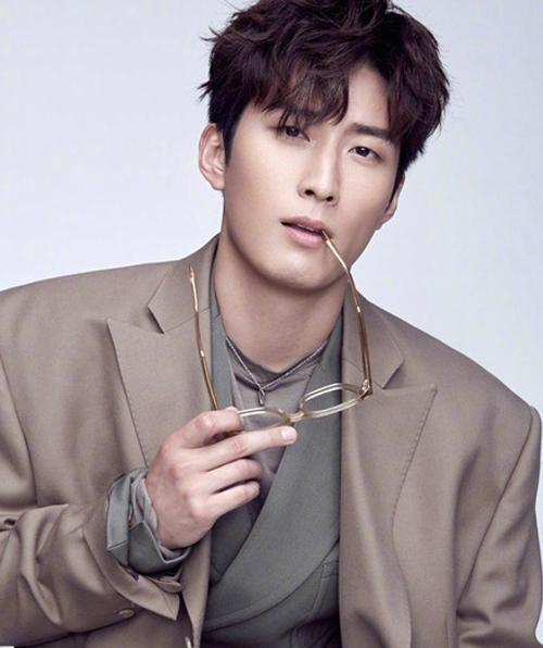 韩国男明星谁最帅，韩国颜值巅峰的男星,本文共（835字）