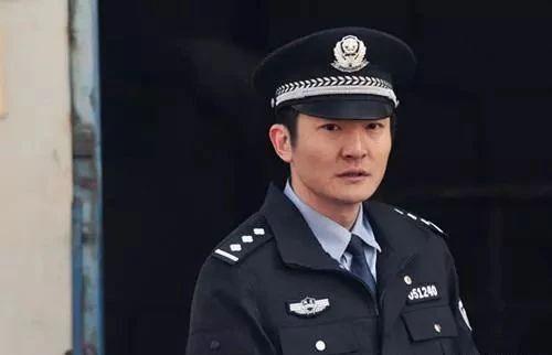 营盘镇警事演员表，意外英雄演员表,本文共（853字）
