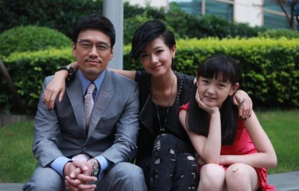 王耀庆老婆照片，王耀庆老婆是个超级富豪,本文共（2912字）