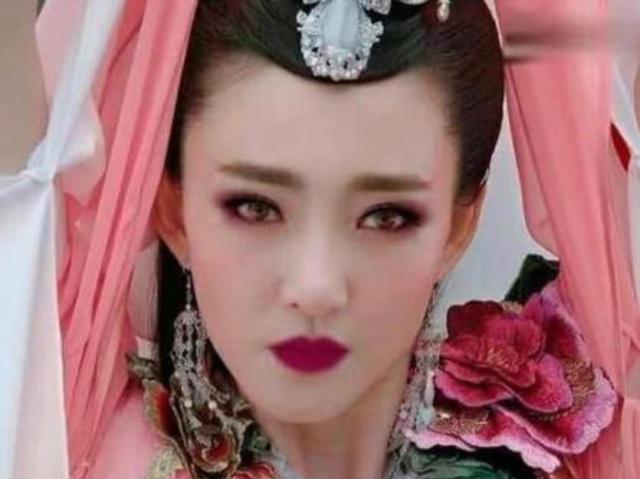 李依晓承认整容，李依晓被咬为什么没胜诉,本文共（9516字）