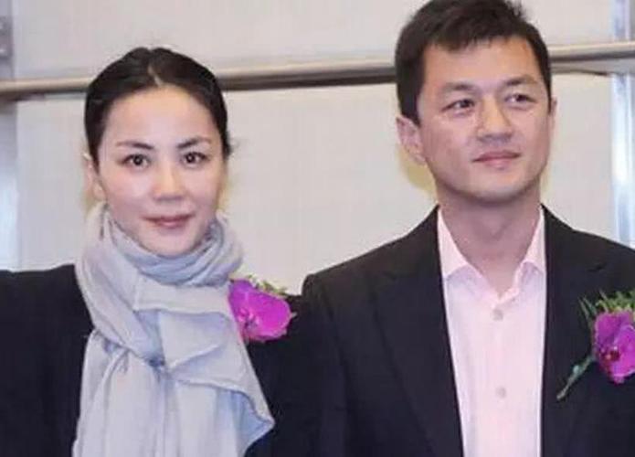 窦靖童个人资料，窦靖童演唱视频,本文共（2021字）