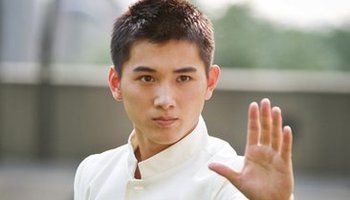 演员王文杰，演员傅云昭,本文共（2464字）