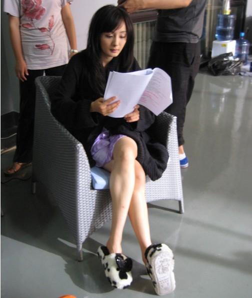 杨臭脚，女生脚臭最有效的方法小妙招,本文共（3762字）