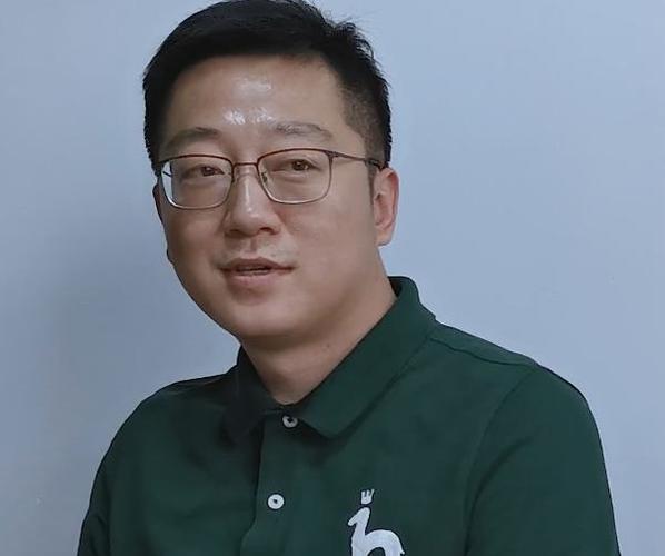 朱一旦是谁，朱一旦为什么停更了,本文共（2939字）