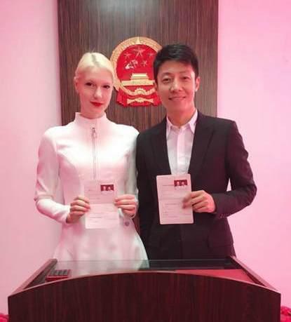 撒贝宁妻子的个人资料，李白第一任(撒贝宁老婆李白第一任老公)