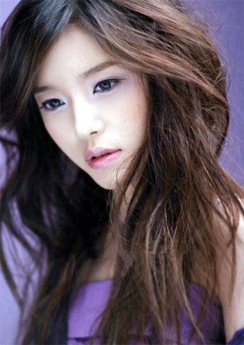 朱智勋女友，朱智勋和孙艺珍有在一(朱智勋前女友是谁)