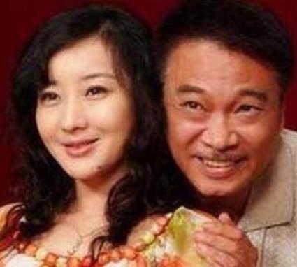 吴孟达四个妻子分别是，吴孟达儿子(吴孟达的妻儿)