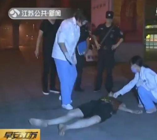 张云雷为什么跳，为什么张云雷从高(张云雷为了谁跳)
