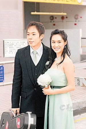 黄贯中的老婆是谁，窦唯(歌手黄贯中的老婆叫什么?)