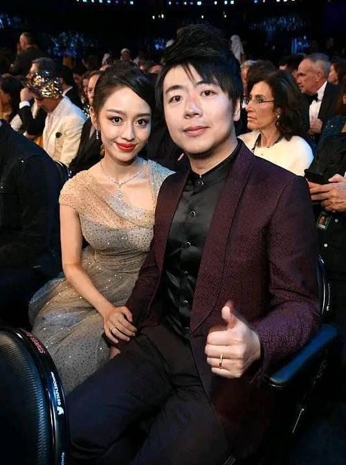 巩新亮整容，整容最成功的女明星(巩新亮整容了么)